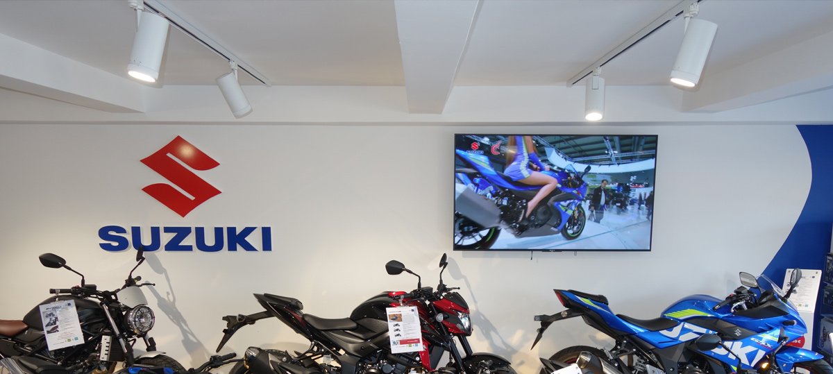 Magasin suzuki et scooter peugeot motostore 30 Nimes